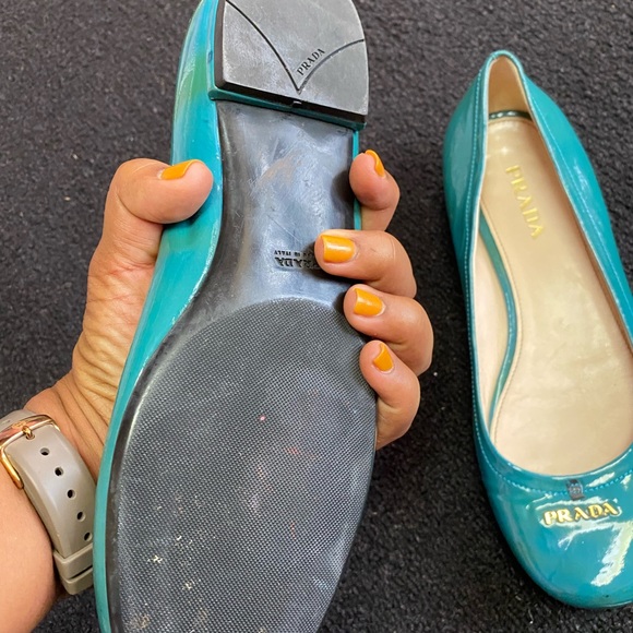 Prada flats - Picture 4 of 9